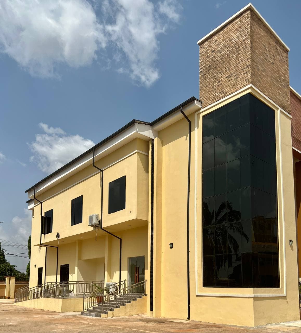 Madonna Centre Gallery